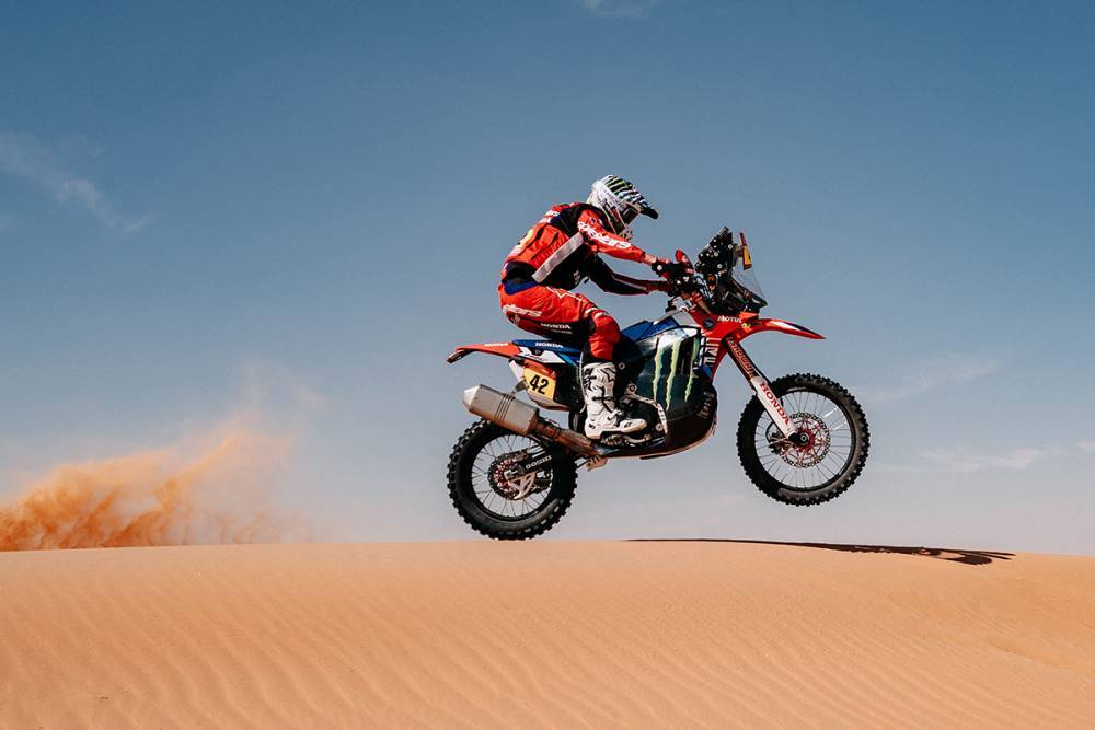 dakar 2025 moto