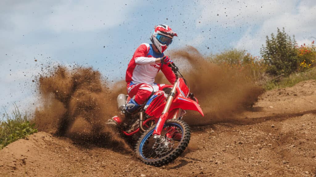 RX-450-4T-MY-2026-gallery_02-1030x579