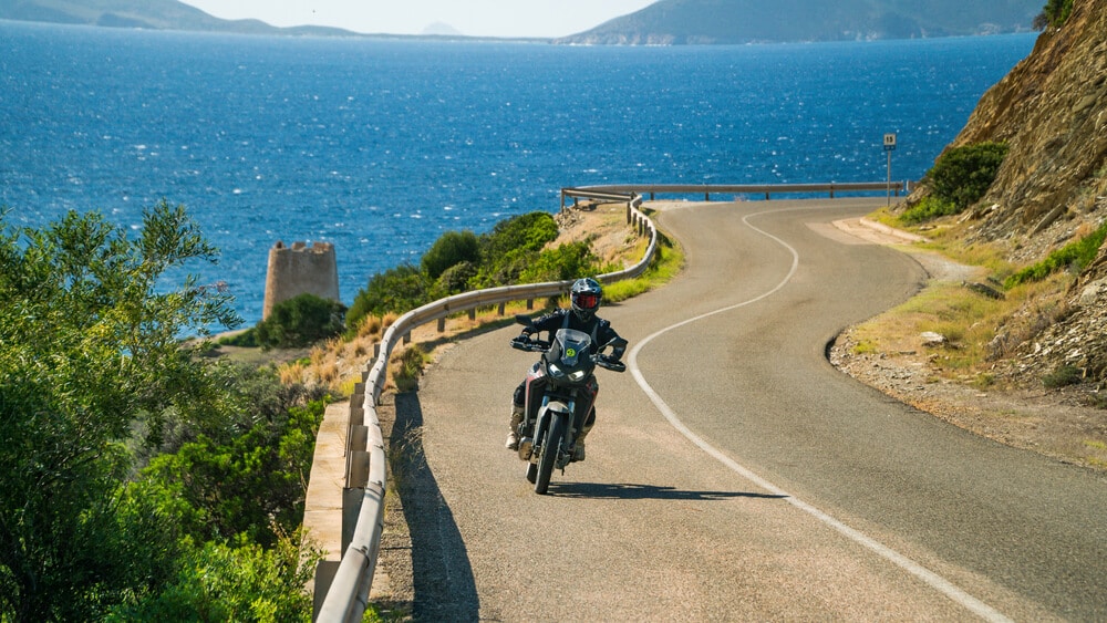 Roadtrip-moto-selection-des-5-plus-belles-routes-de-France